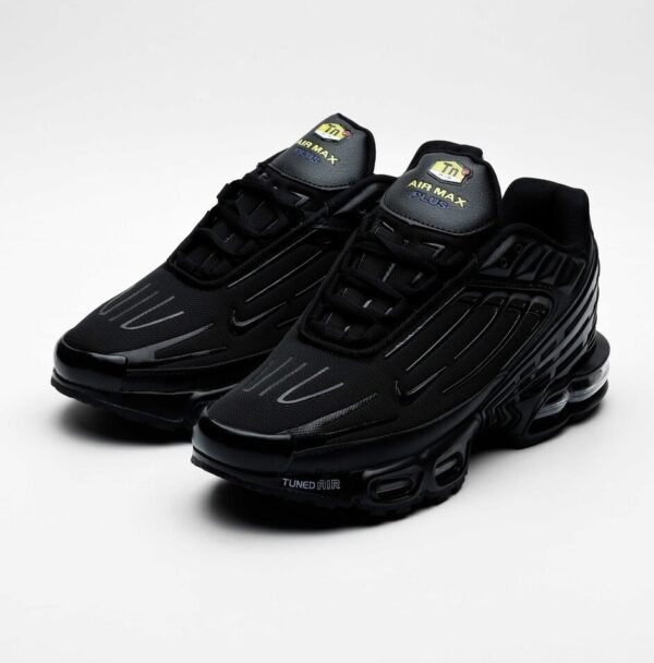 Nike Air Max Plus TN III - Triple Black