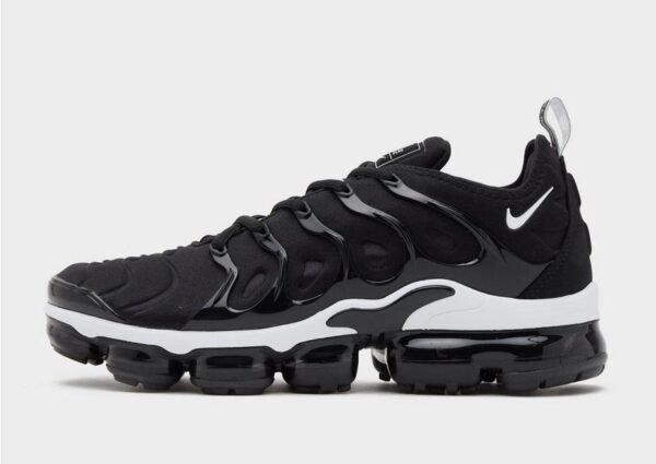 Nike Air Vapor Max Plus  "Black/White"